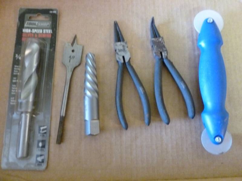 lot 341 image: Tools