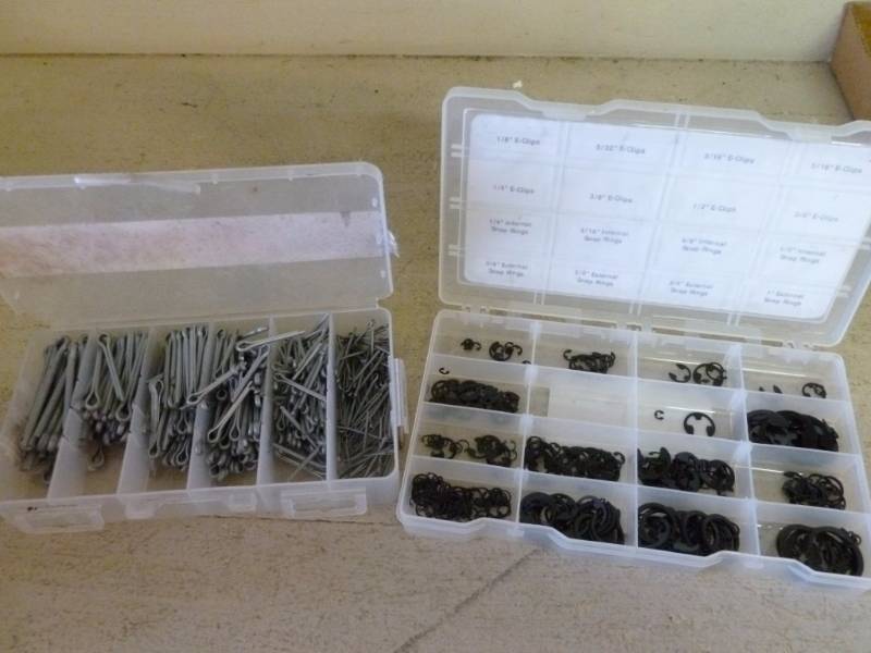 lot 348 image: Cotter Pin Set