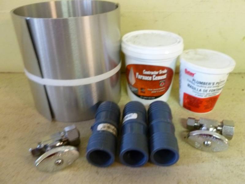 lot 412 image: Plumbing Items