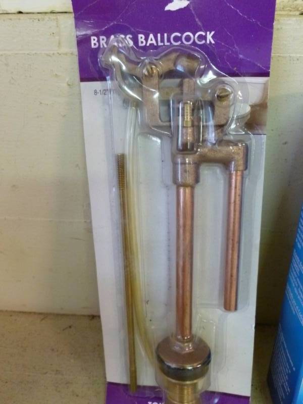 lot 421 image: Plumbing Items
