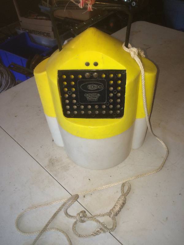 Minnow bucket