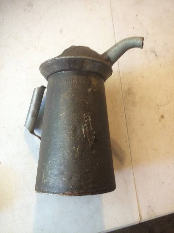 1 Gal Oil Pitcher