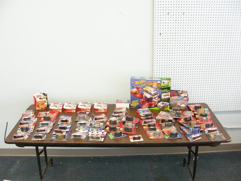 Large Lot of Hot Wheels etc.