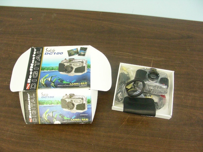 NIB SEA LIFE Reefmaster DC100 Camera