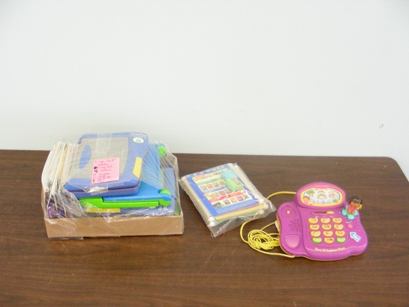 Lot of Leap Pad Learning Toys etc.