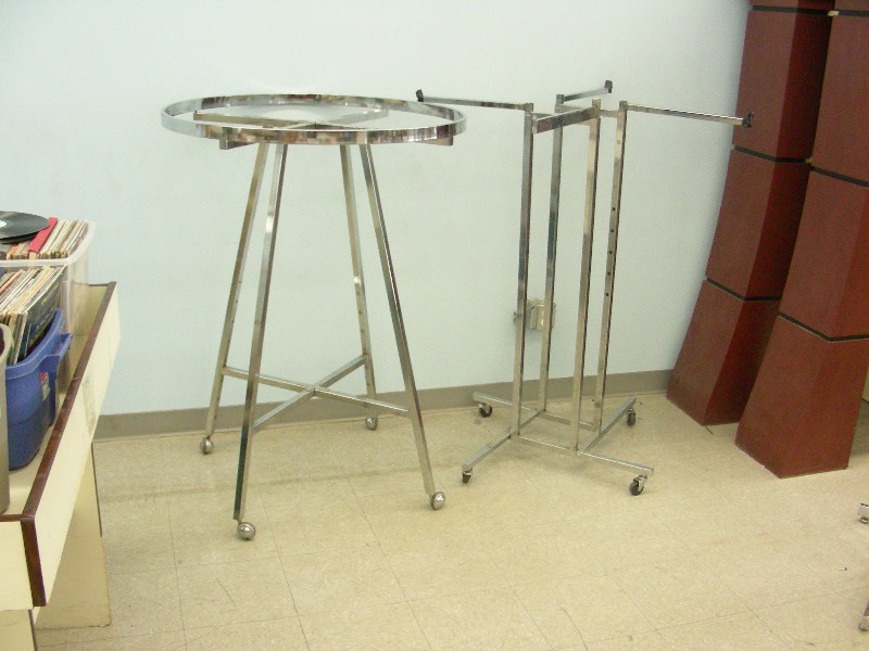 2 Chrome Rolling Retail Clothing Racks