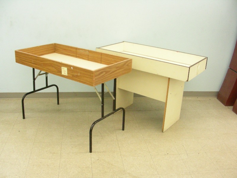 2 Bin Style Retail Tables