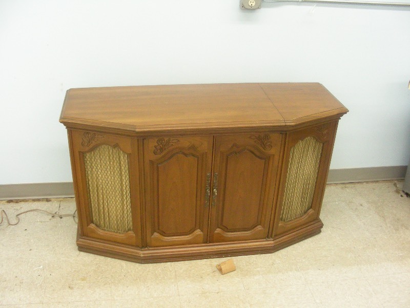Vintage Working Stereo Console