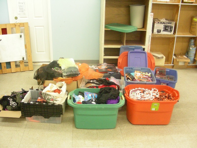 HUGE Lot of Halloween