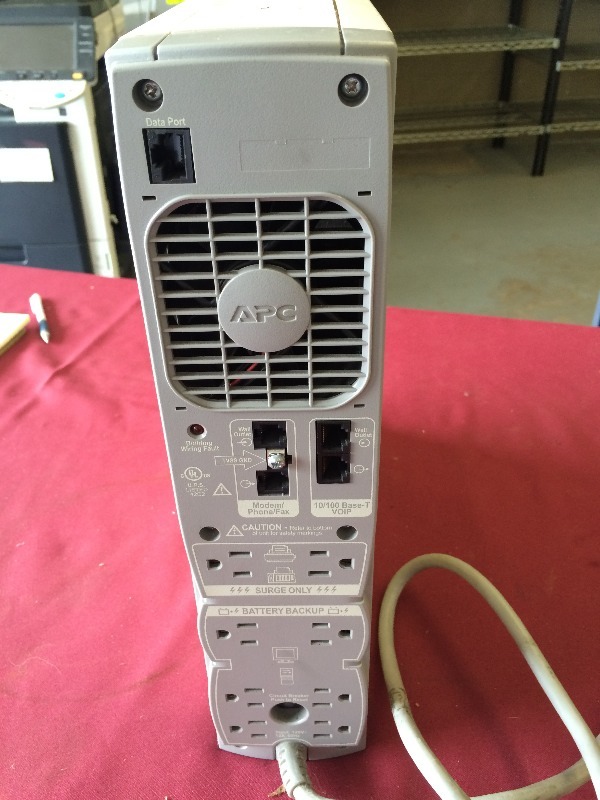 APC Power Backup  XS1200