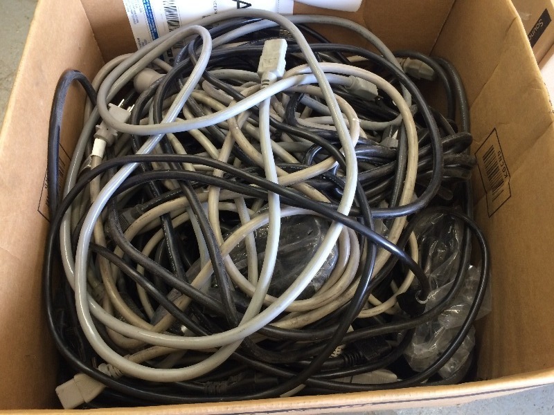 Server Power Cords   box lot