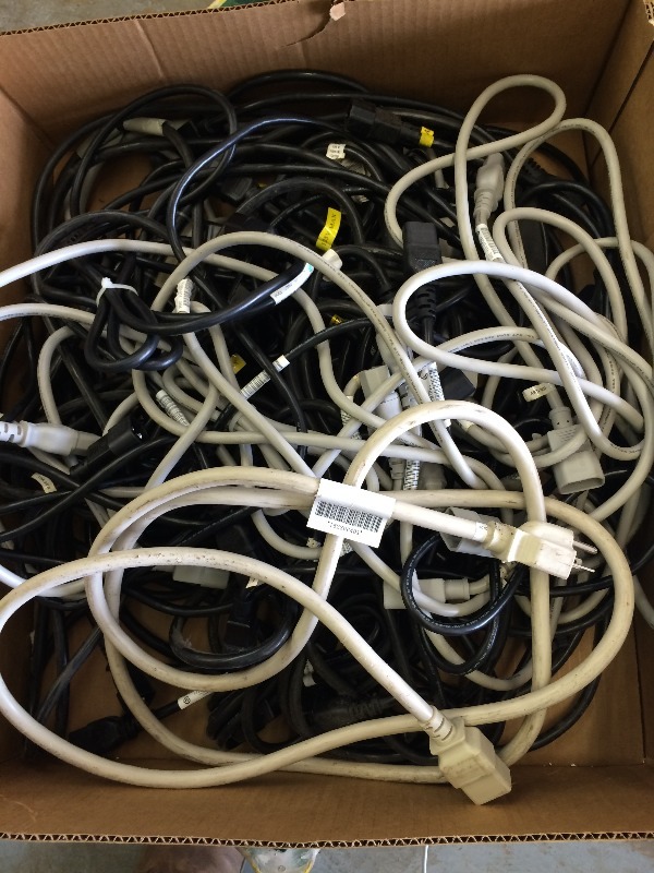Server Power Cords   box lot