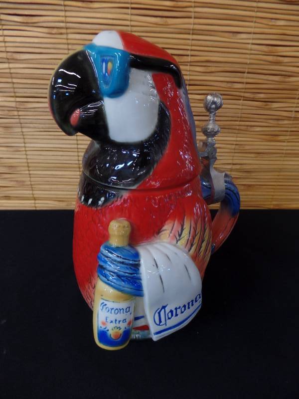 lot 3 image: Corona Steins
