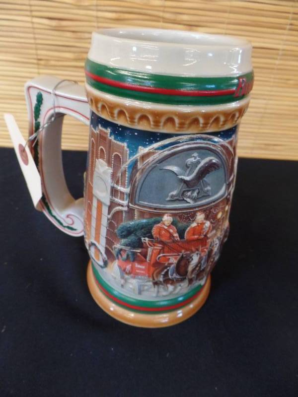 lot 16 image: Budweiser Christmas Steins