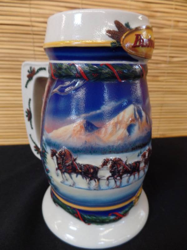 lot 20 image: Budweiser Christmas Steins