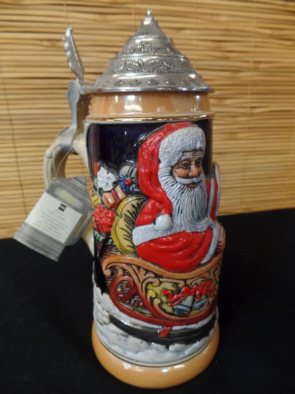 lot 25 image: Anheuser-Busch Christmas Steins