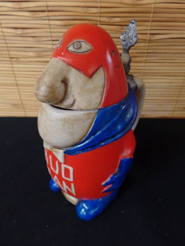 lot 68 image: Budweiser Stein