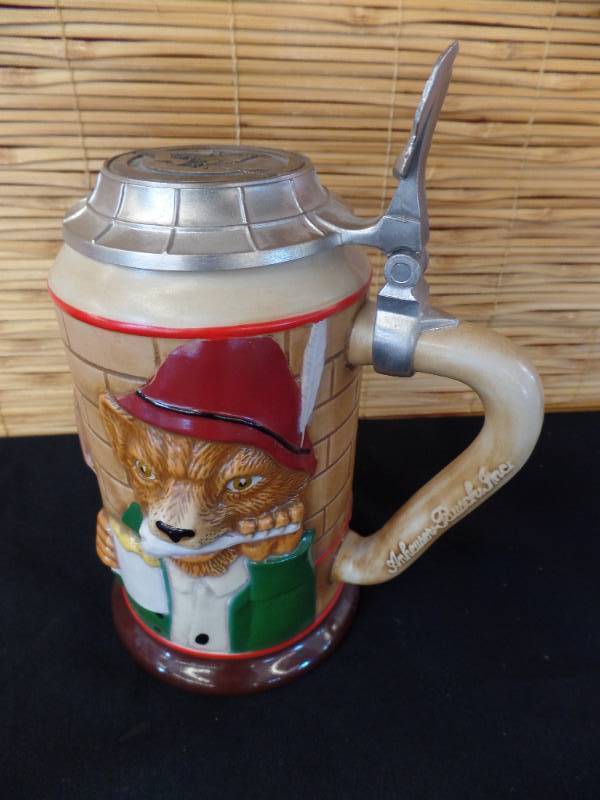 lot 34 image: Budweiser Steins