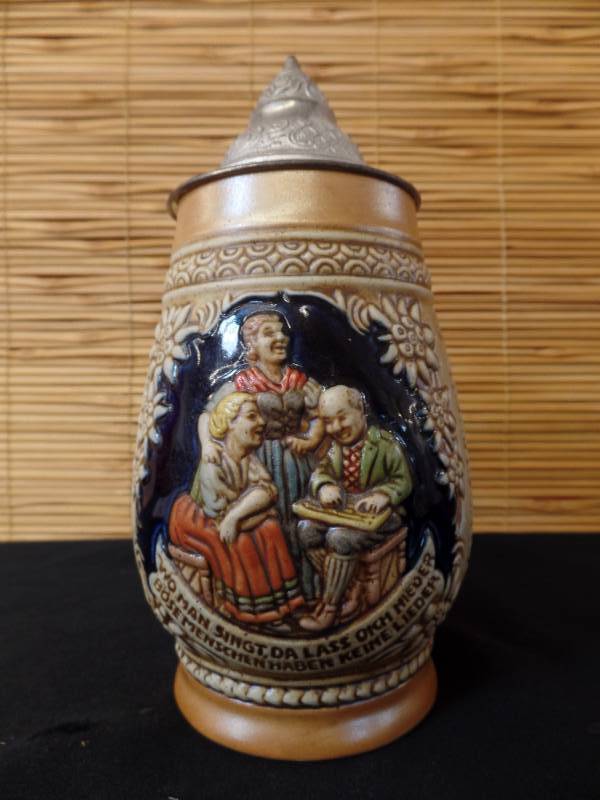 lot 41 image: Budweiser Steins