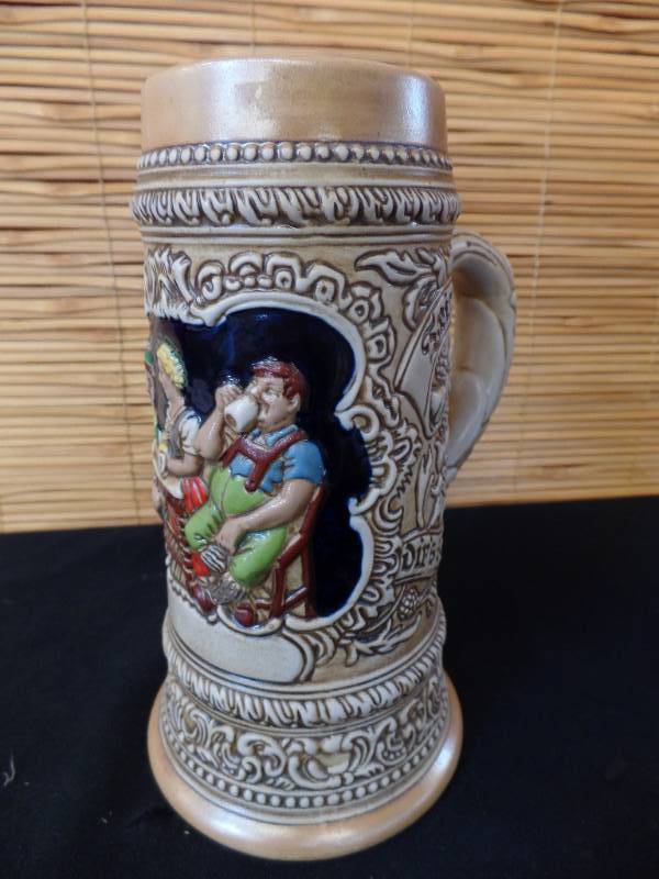 lot 42 image: Budweiser Steins