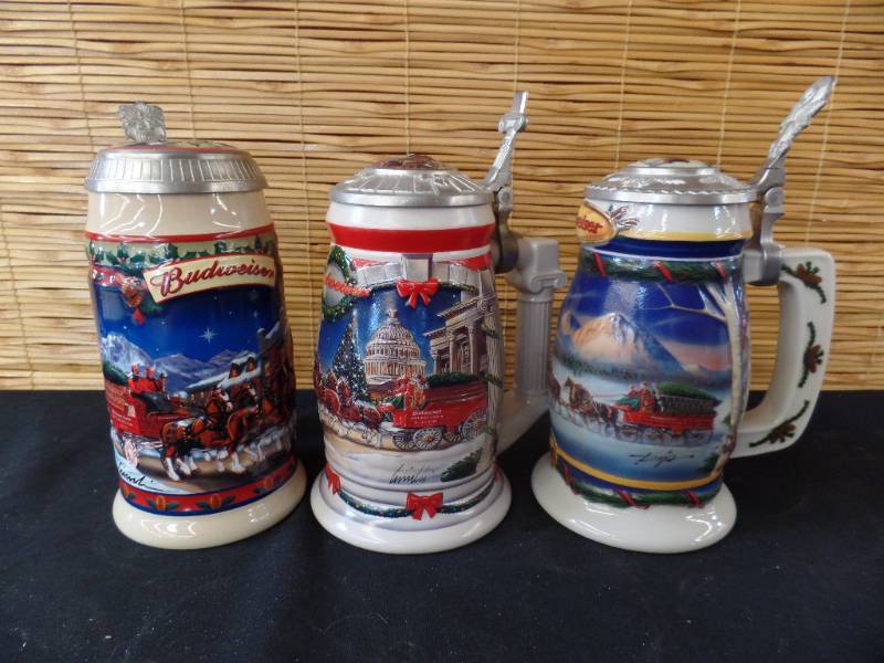 lot 189 image: Budweiser Holiday Steins