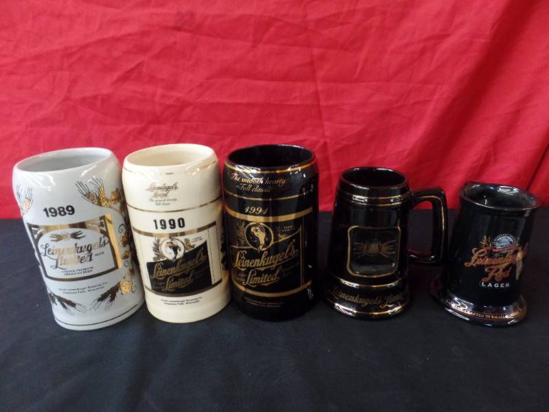 lot 239 image: Leinenkugels Limited Steins