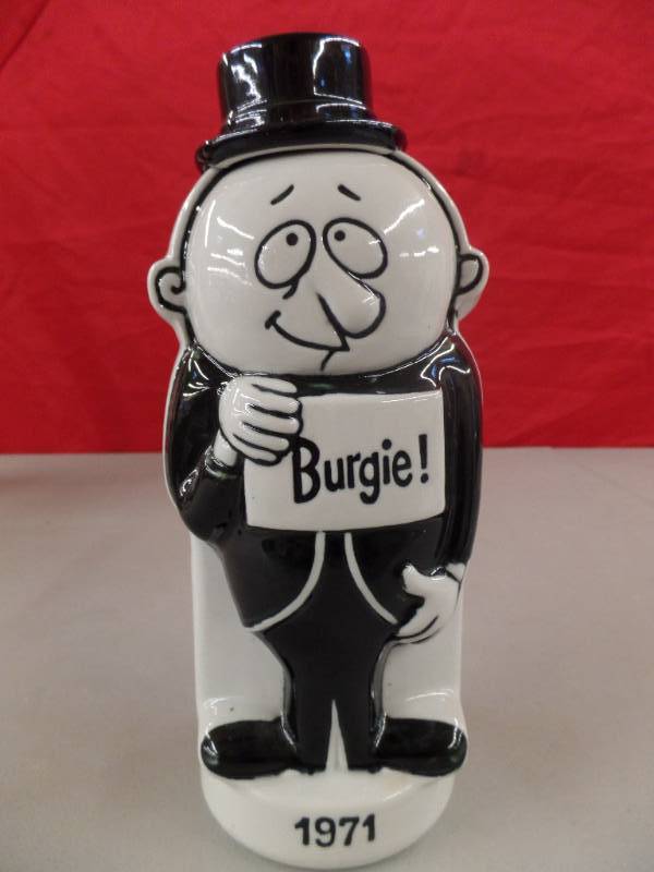 lot 320 image: Hamms Burgie Decanter