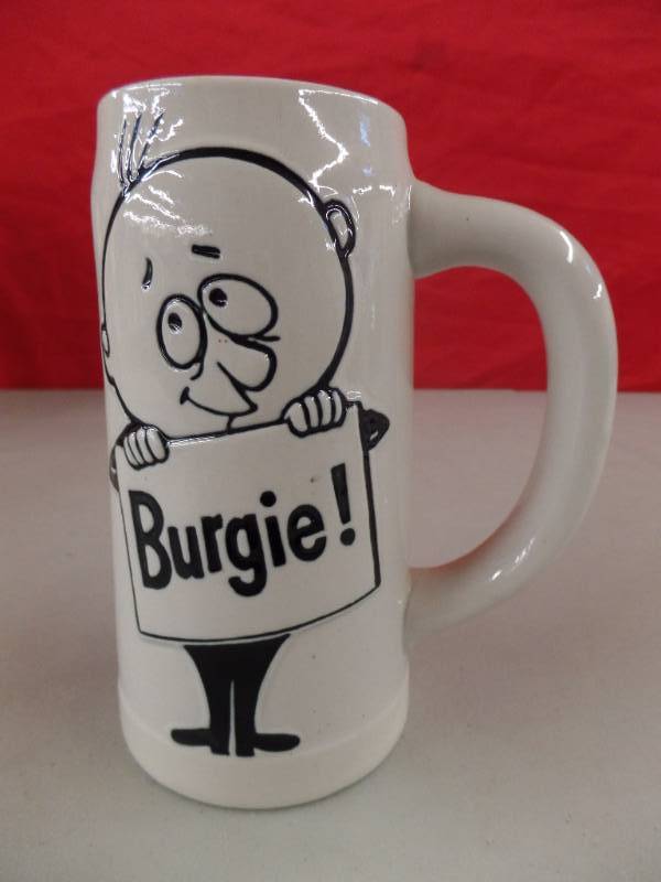 lot 321 image: Hamms Burgie Stein