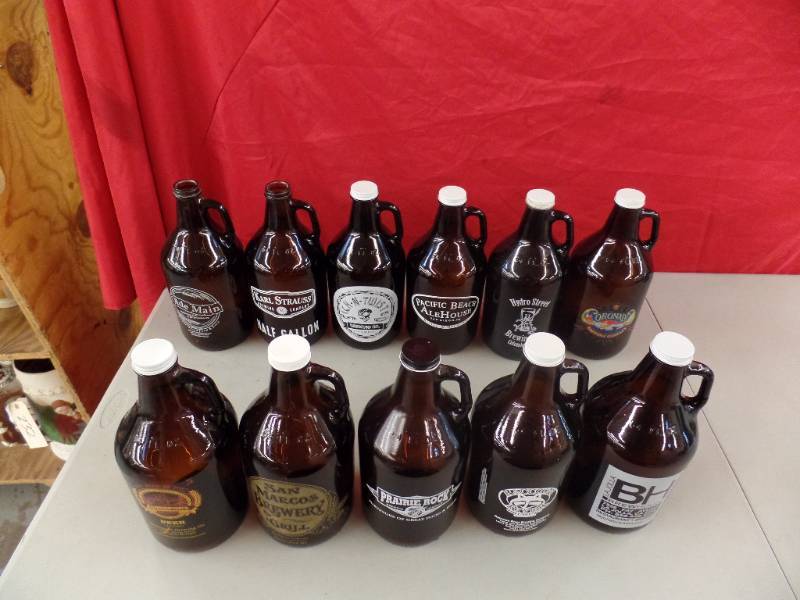 lot 371 image: Growlers