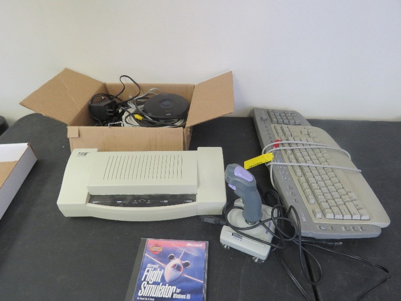 Electronics lot