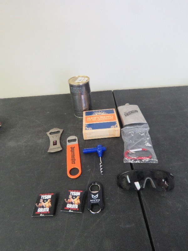 Collectible lot