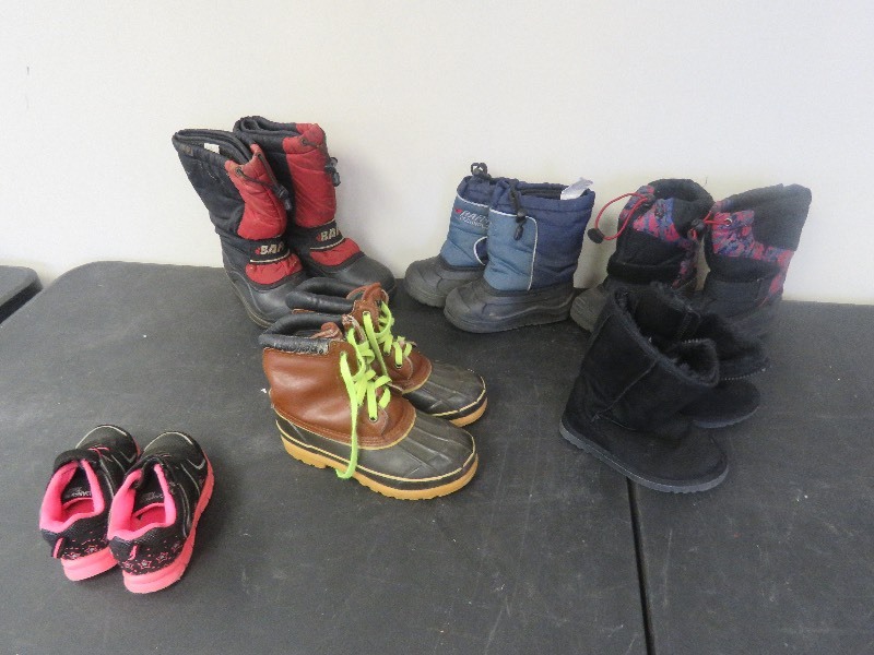 Kids boots