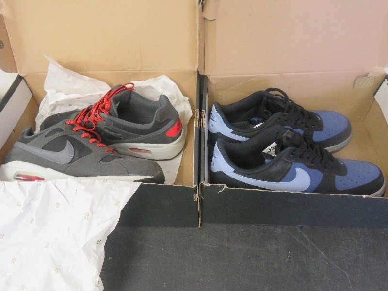 Nike lot