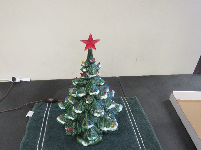 Ceremic Christmas tree