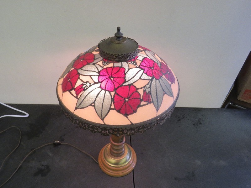 Tiffany Style lamp