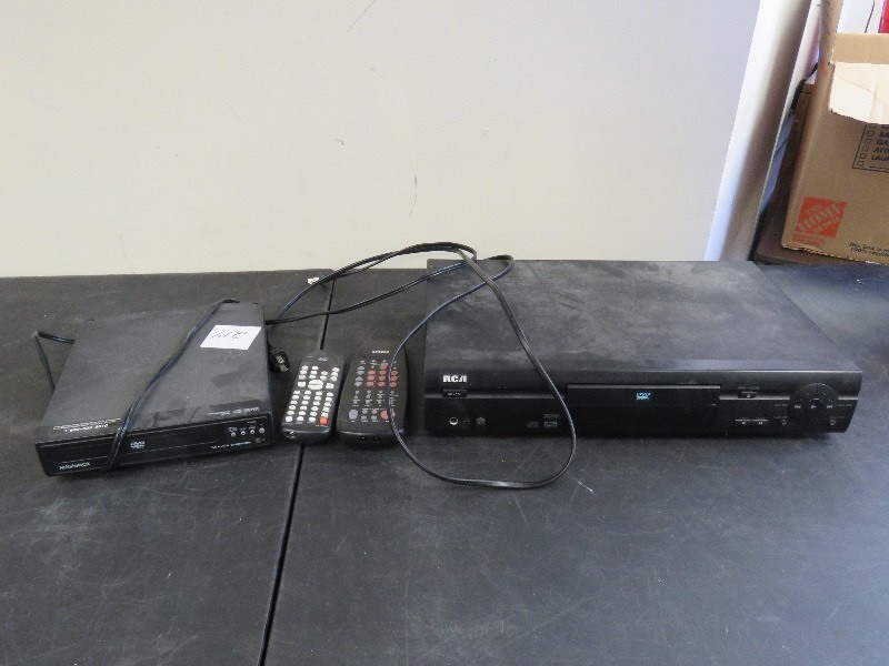 Electronics lot