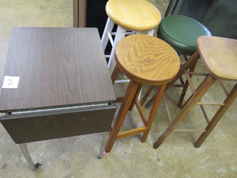 Furniture lot