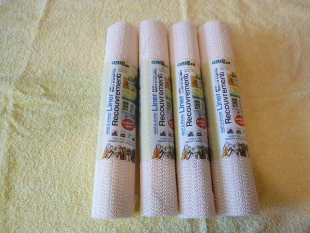 4 Rolls of Gripeze Shelf and Drawer Liners