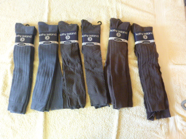 12 Pair of Kathy Ireland Plus Size Socks