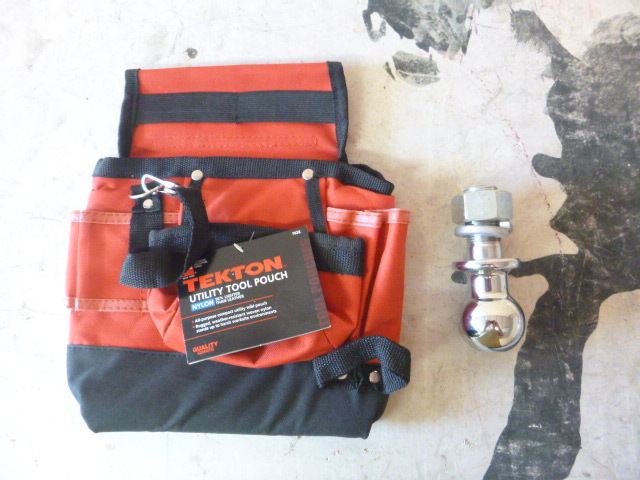1 78 Ball and Tekton Tool Pouch