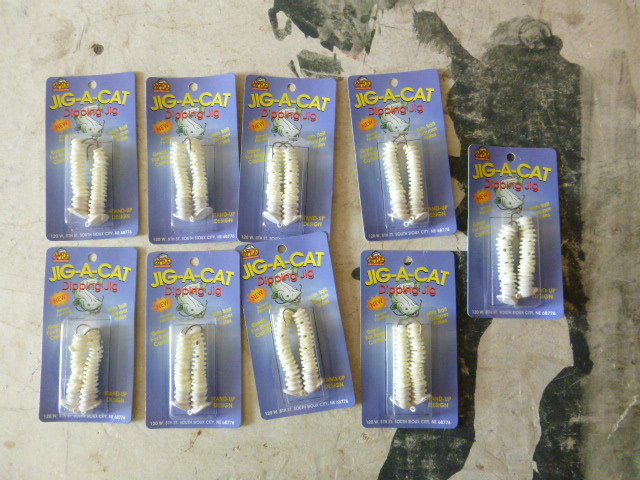 9 Packs of Apex Jig-A-Cat Dipping Jigs