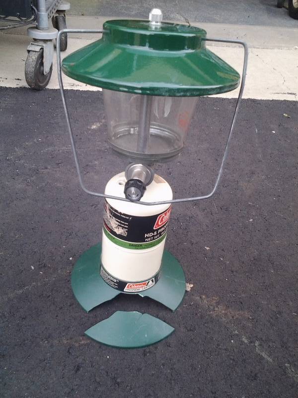 lot 42 image: Lantern (Broken Base)
