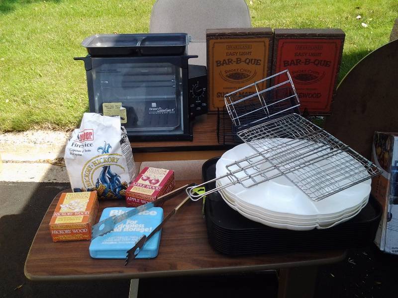 lot 95 image: Showtime Rotisserie BBQ, Grill Baskets, Wood Chips For Smoker, Trays & Misc