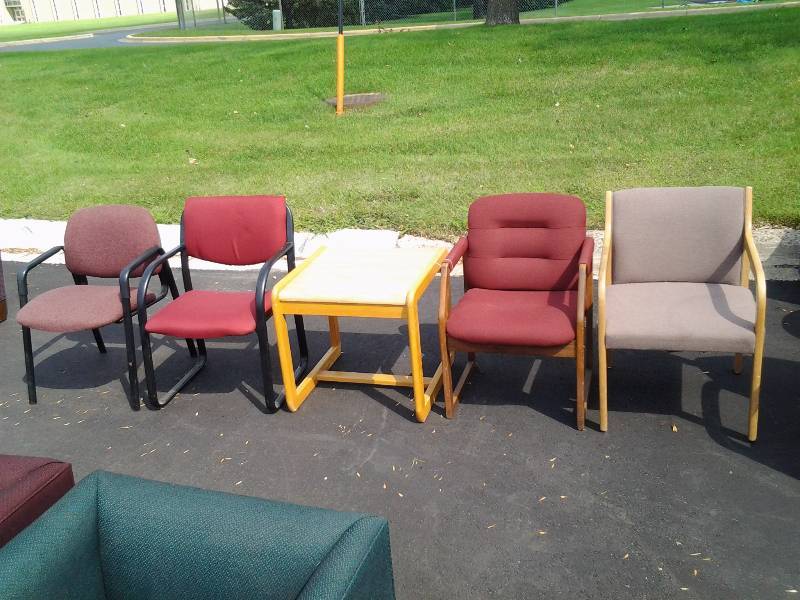lot 108 image: 2-Wood Frame Side Chairs, 1-Oak Table 24x24x24, 2-Other Side Chairs