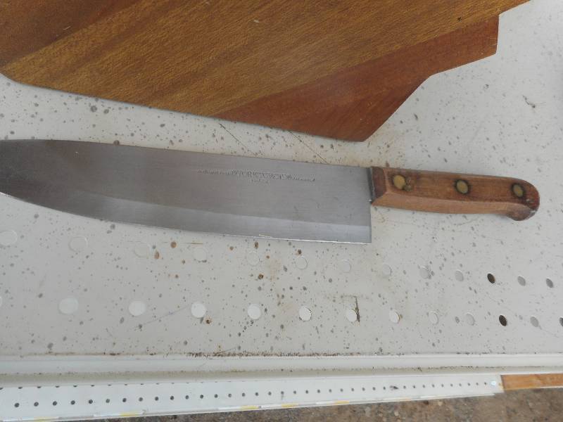 VINTAGE WOODEN BUTCHER BLOCK