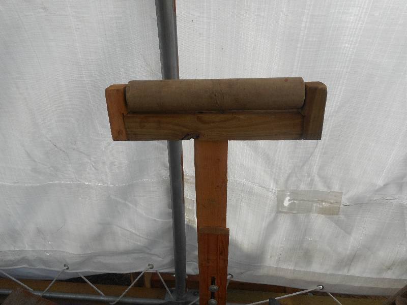 WOOD ROLLER GUIDE