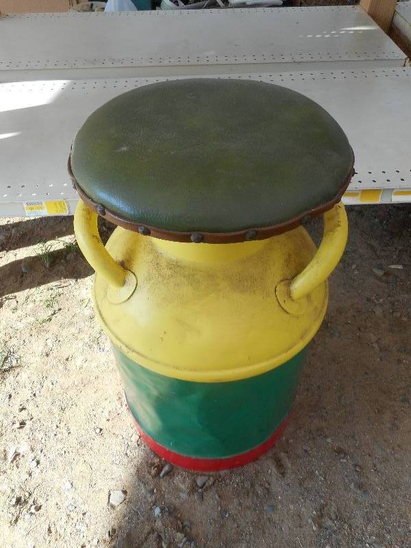 ANTIQUE CREAM CAN WITH CUSHION TOP