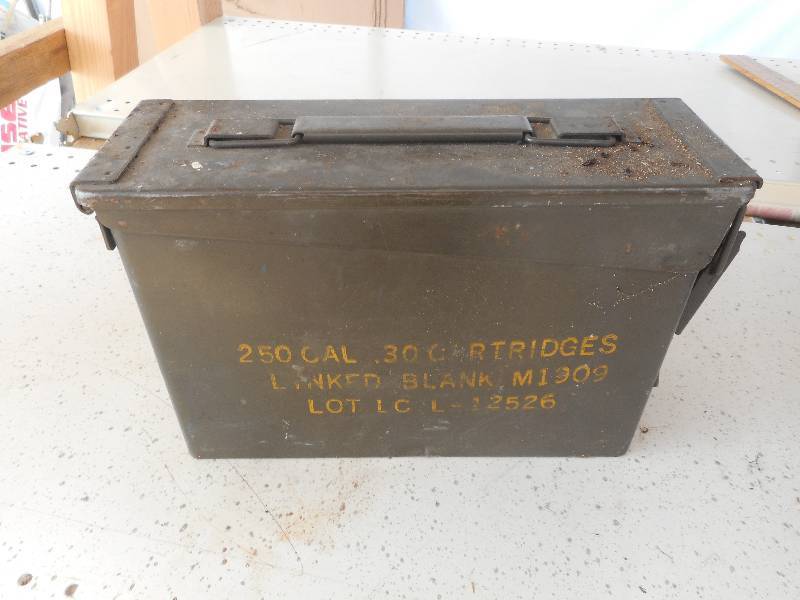 SMALL VINTAGE AMMO BOX