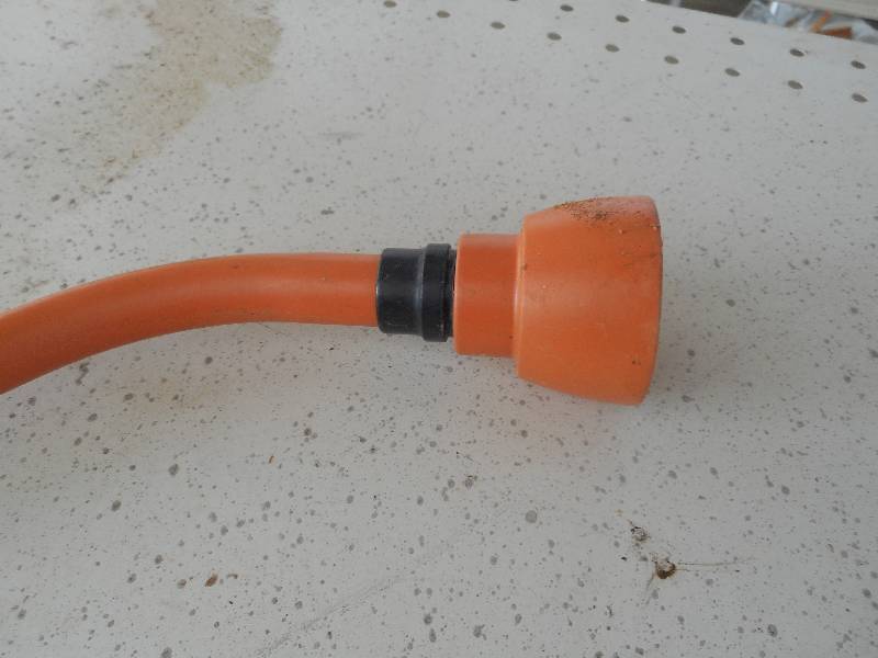 GARDEN SPRAYER