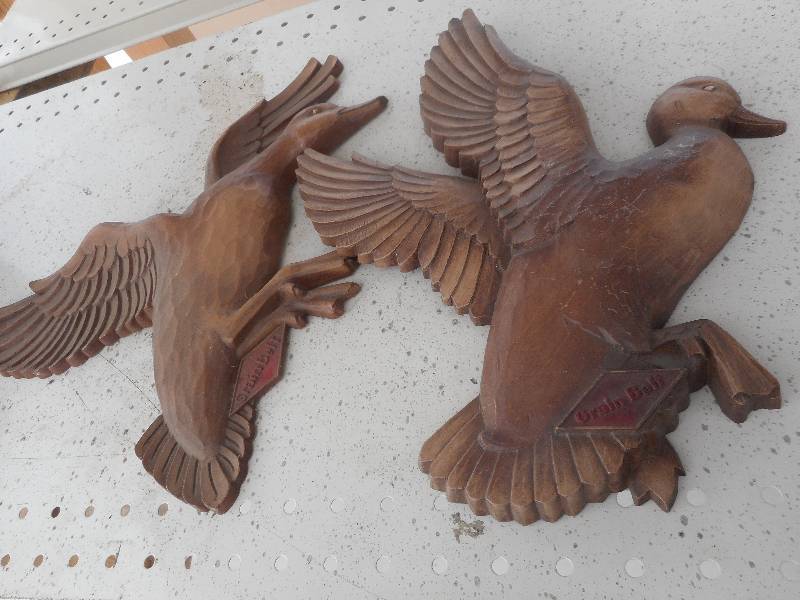 2 VINTAGE GRAINBELT DUCKS